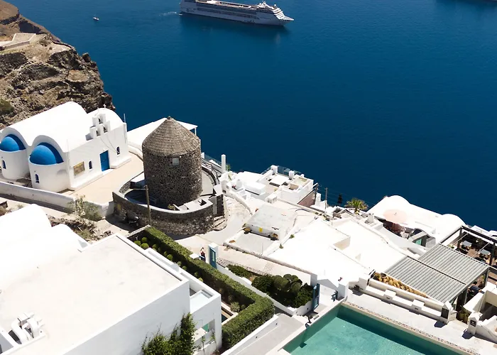 Aeifos Boutique 5* Imerovigli (Santorini)