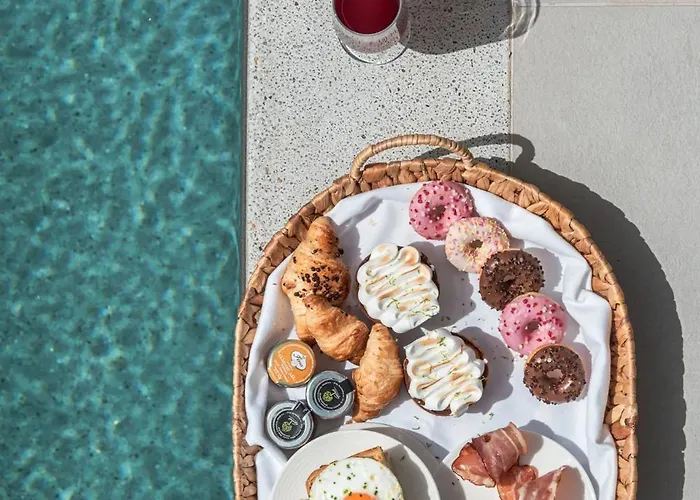 Отель Aeifos Boutique 5*