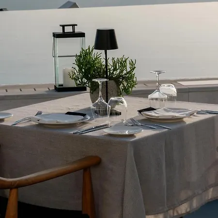 Aeifos Boutique Imerovigli (Santorini)